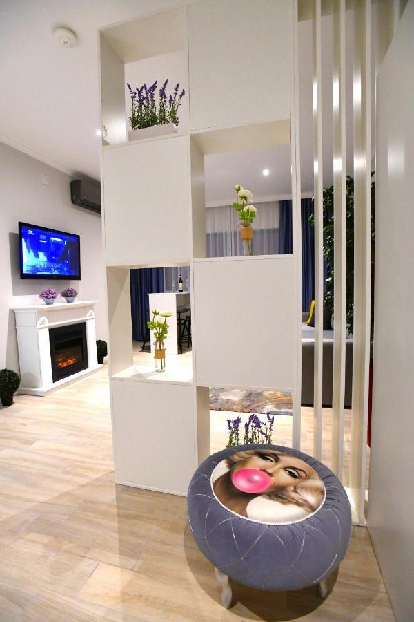 President Aparthotel Cacak Ngoại thất bức ảnh